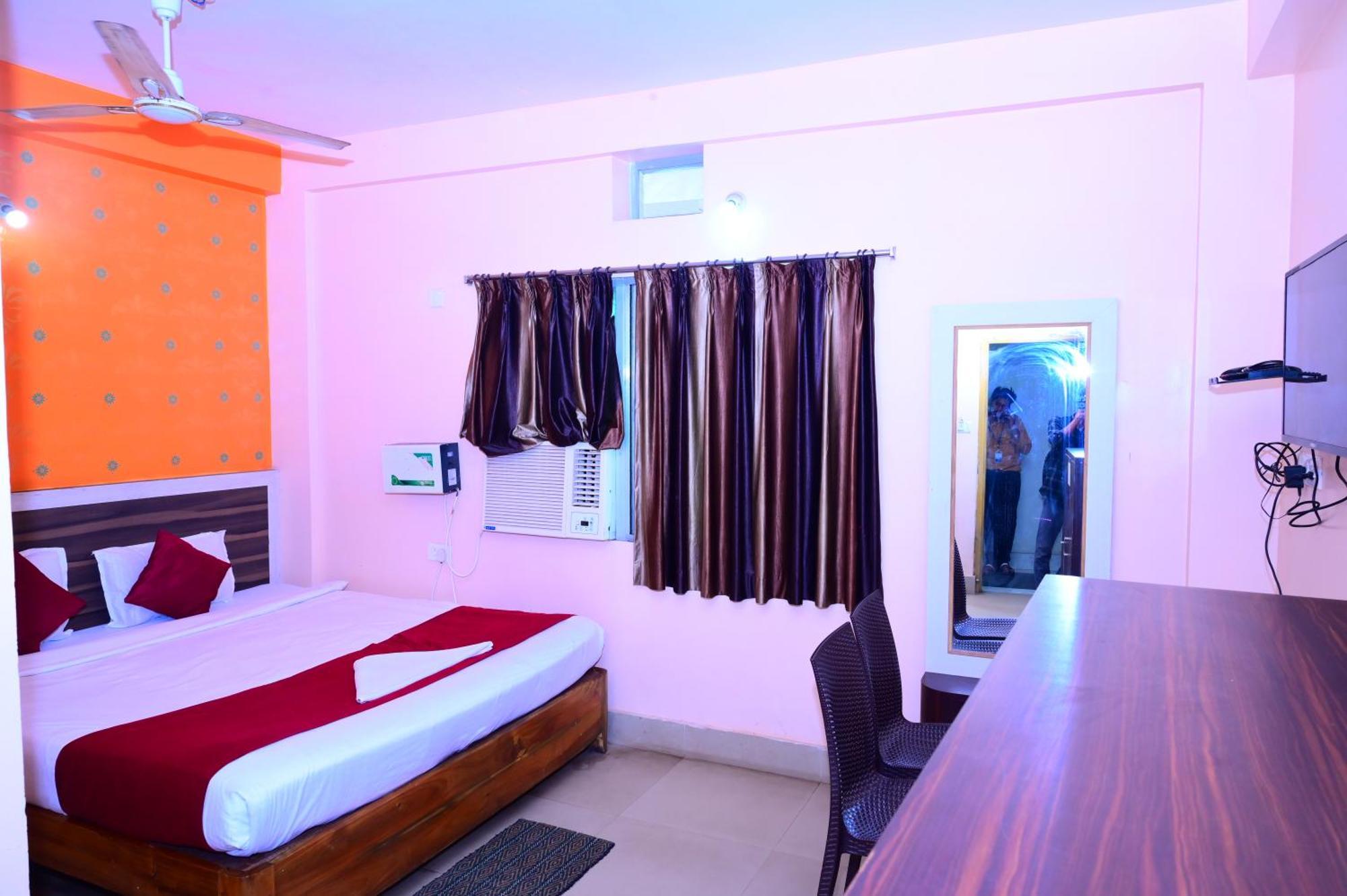 Mor Krishna Residency-restaurant- Wifi Facilities - Near Sea Beach Best Selling & Best Choice Of Travellers 3* Puri